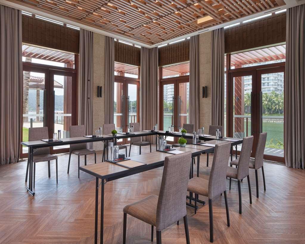 Hotel Grand Hyatt Shenzhou Peninsula Wanning Einrichtungen foto